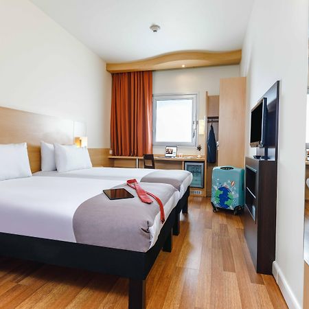 Ibis Istanbul Esenyurt Hotel Buitenkant foto