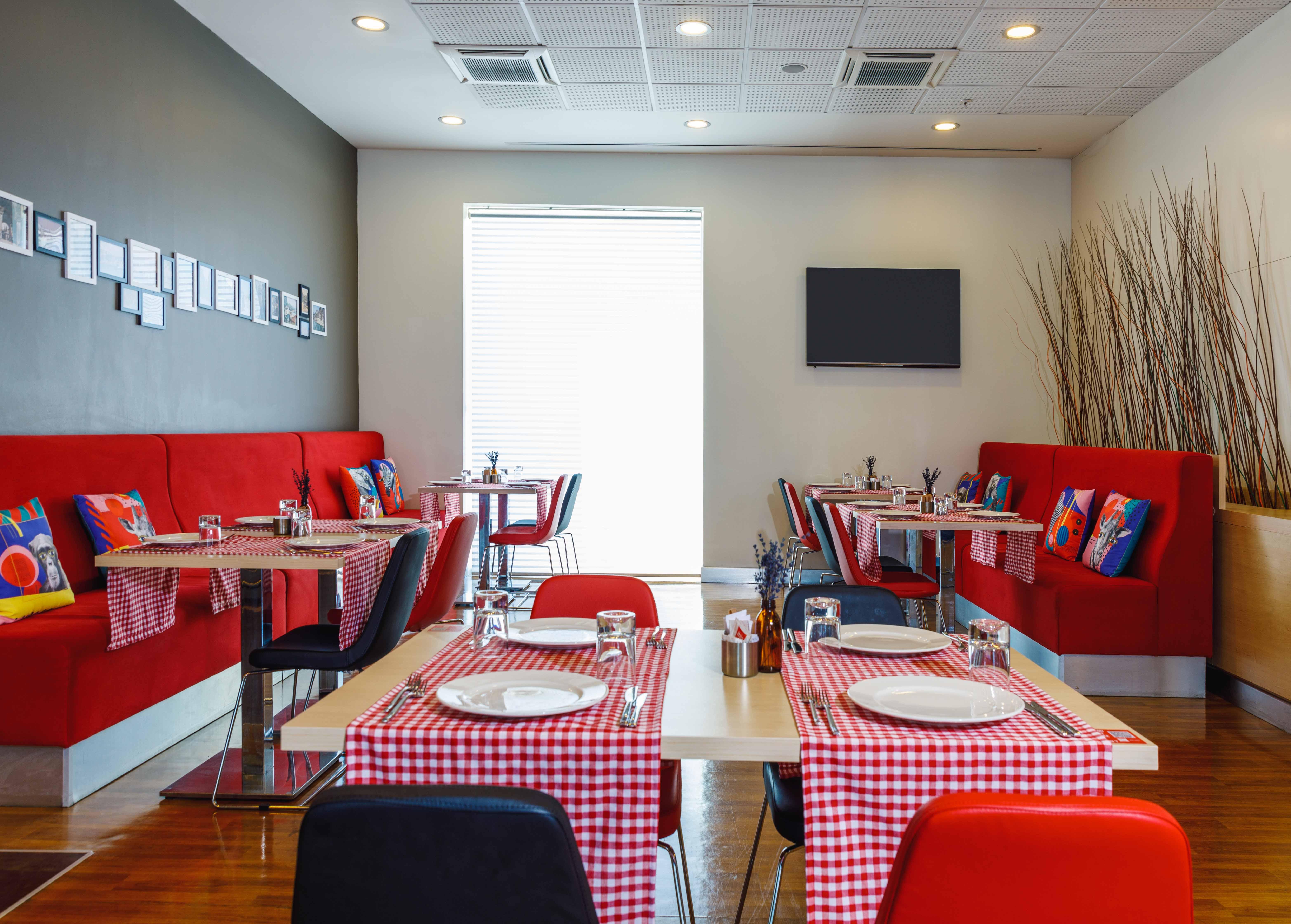 Ibis Istanbul Esenyurt Hotel Buitenkant foto