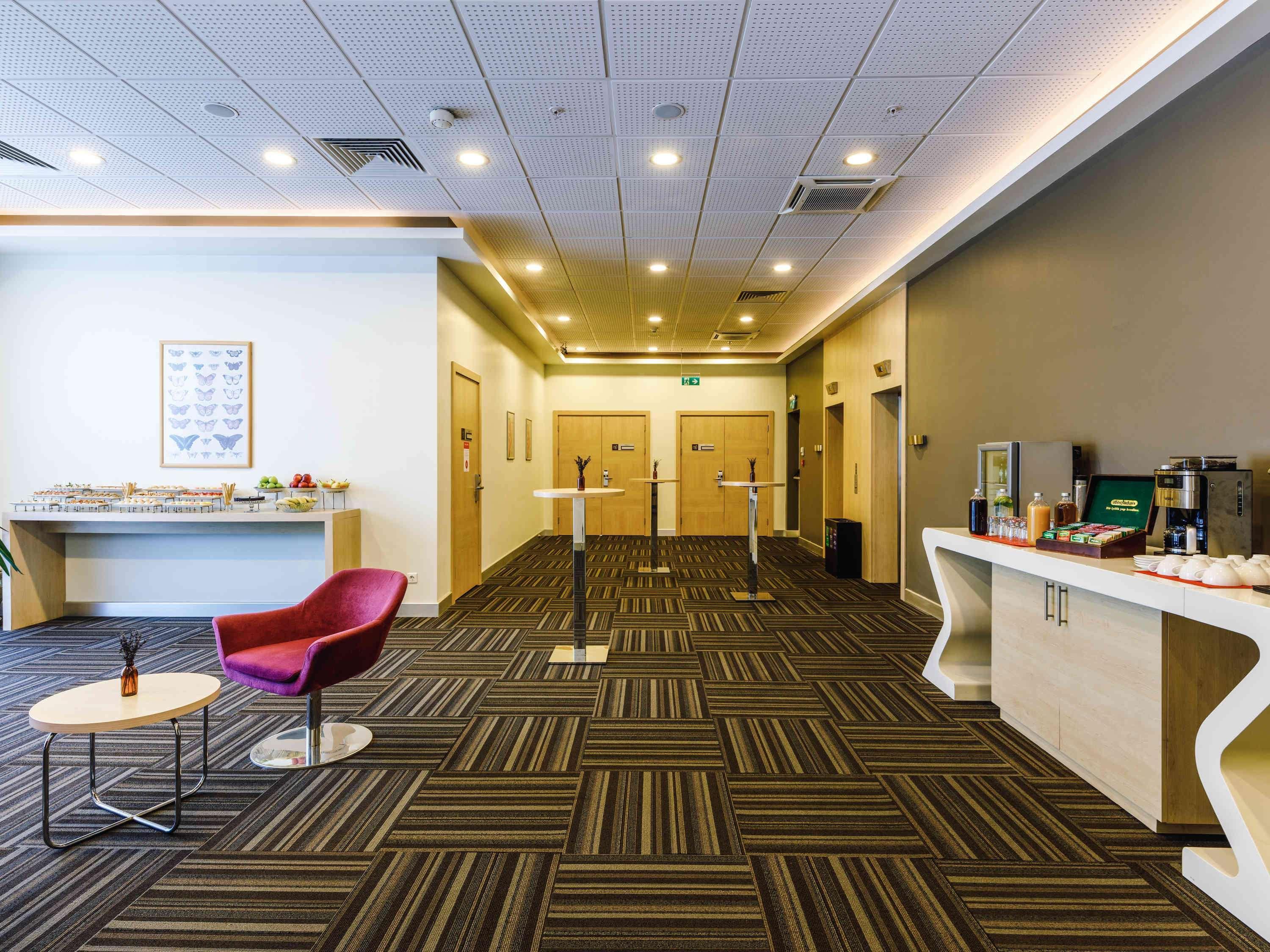 Ibis Istanbul Esenyurt Hotel Buitenkant foto